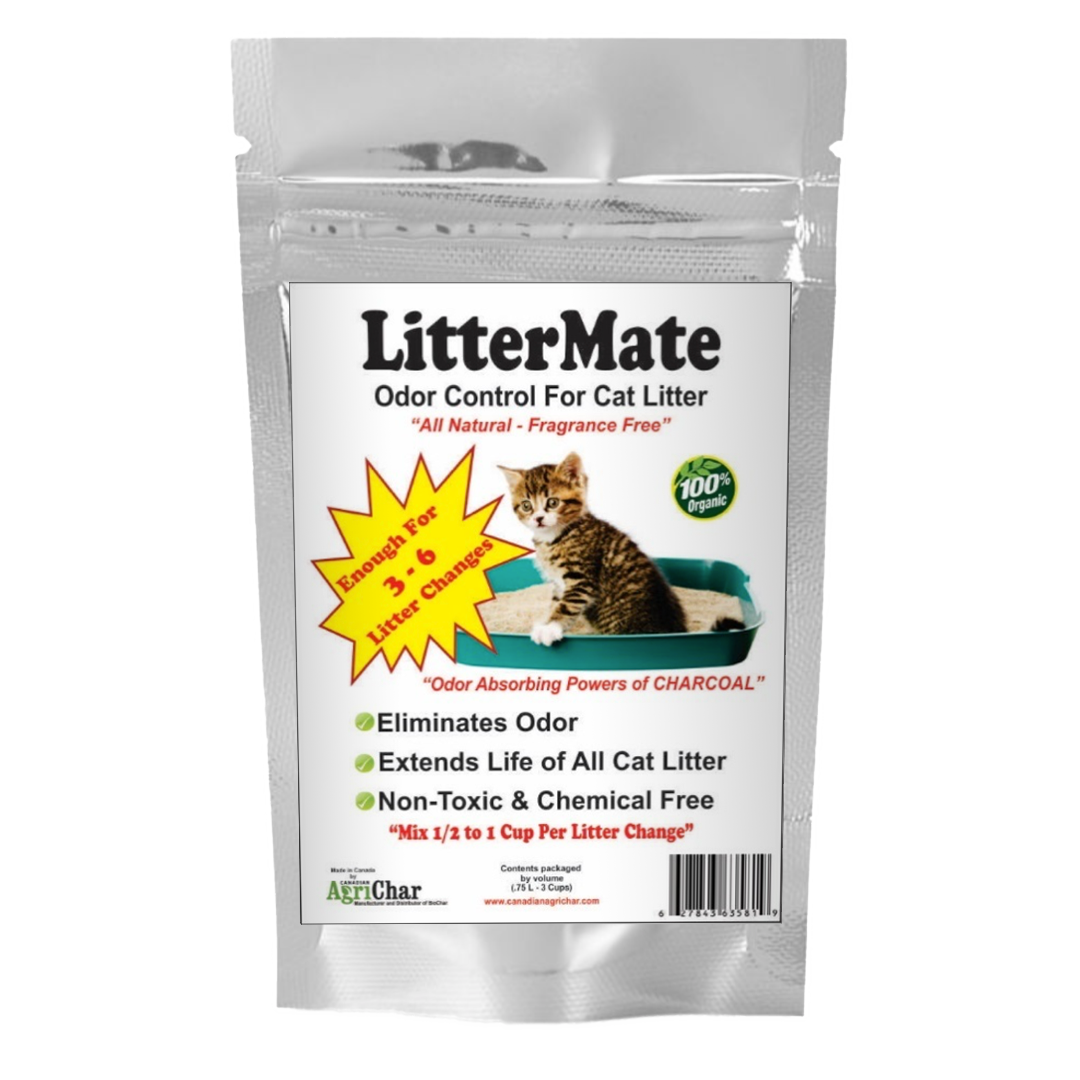 Biochar top cat litter